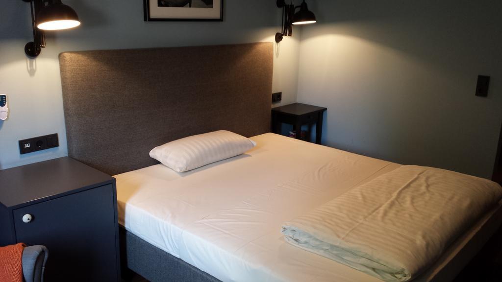 דרייאייך Hotel Henry חדר תמונה