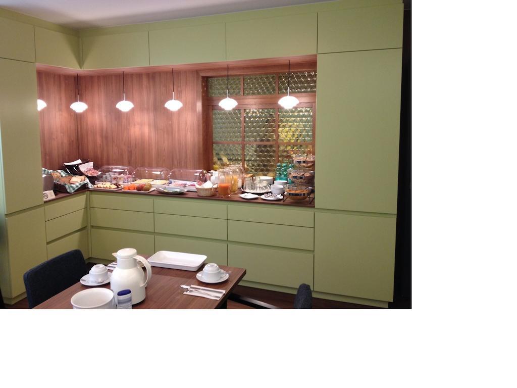 דרייאייך Hotel Henry מראה חיצוני תמונה