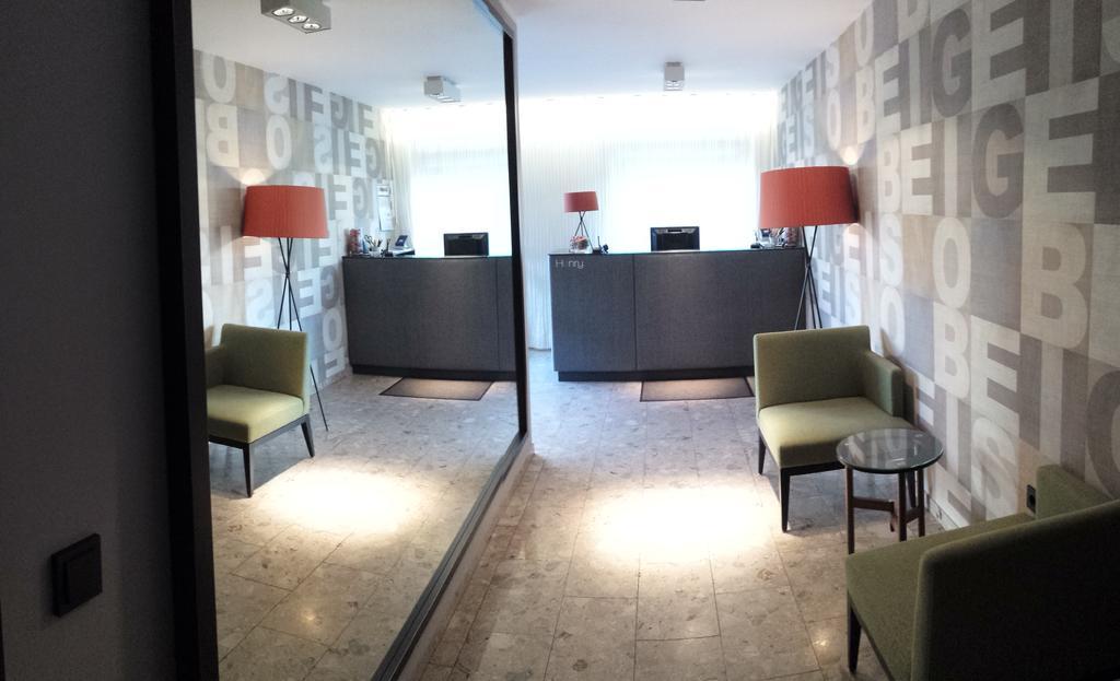דרייאייך Hotel Henry מראה חיצוני תמונה